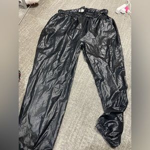 1X trash bag pants